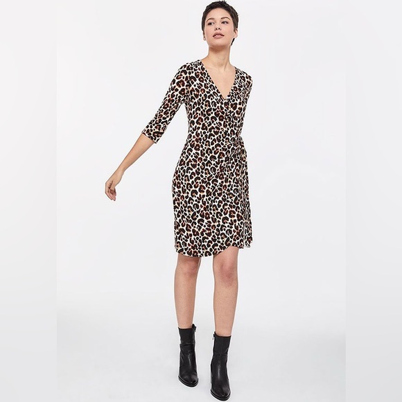 🇨🇦 Reitman's leopard print wrap dress, soft and stretchy fabric, women's size M - Picture 1 of 10